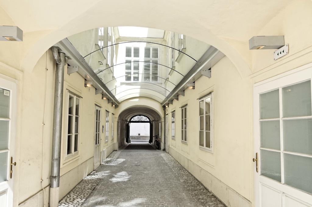 Flatprovider - Cosy Central Apartment Wien Værelse billede